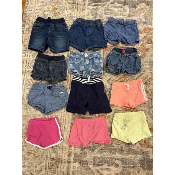 Lot Of 55 Pieces Of Girls Clothing, 18-24m, Assorted Brands Shorts & Pants +More - Picture 1 of 10